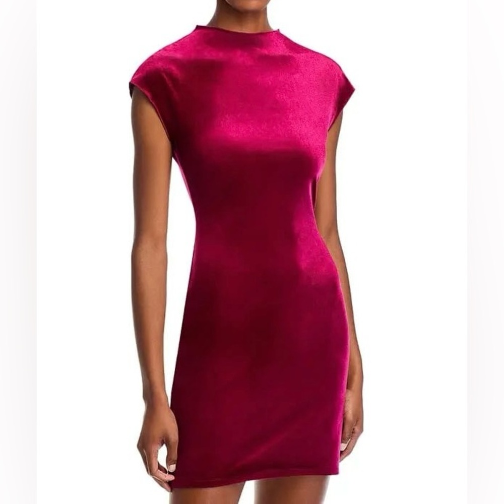 AQUA Velvet Bodycon Dress Mock Neck Sleeveless Party‎ Cocktail Red M
